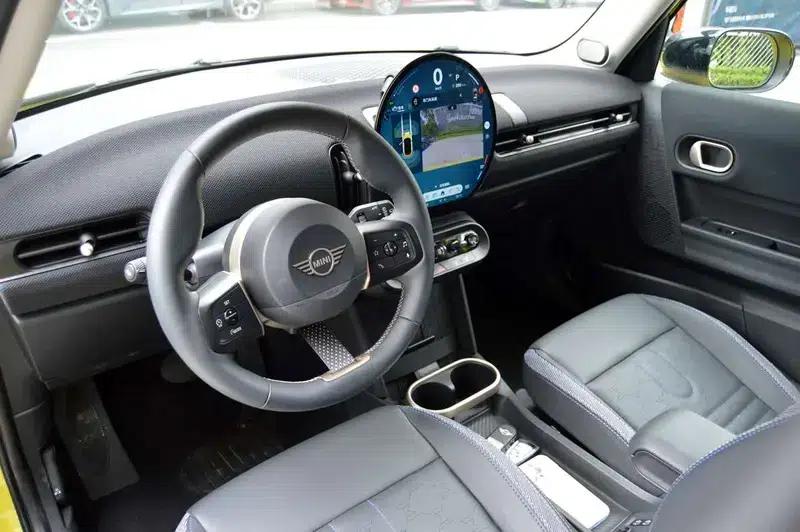 MINI 2025 1.5T COOPER 5-Door Classic — миниатюра 12