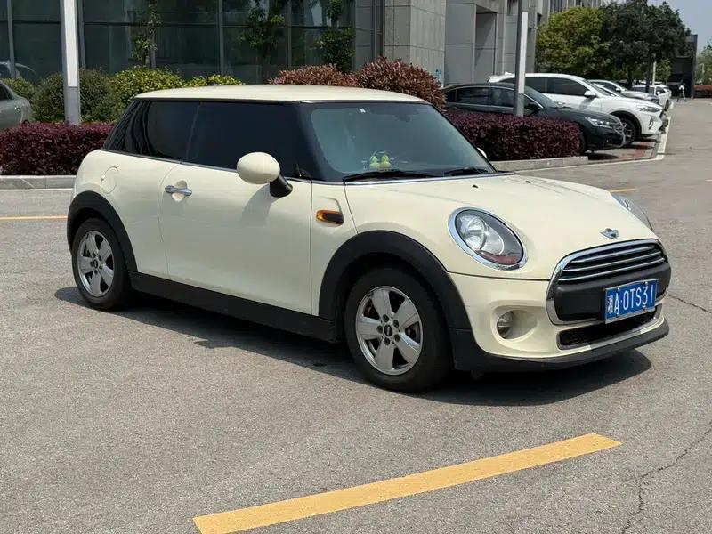 2014 MINI 1.2T ONE — миниатюра 3