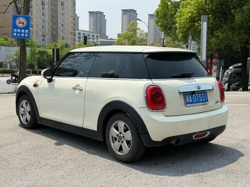 2014 MINI 1.2T ONE — миниатюра 5