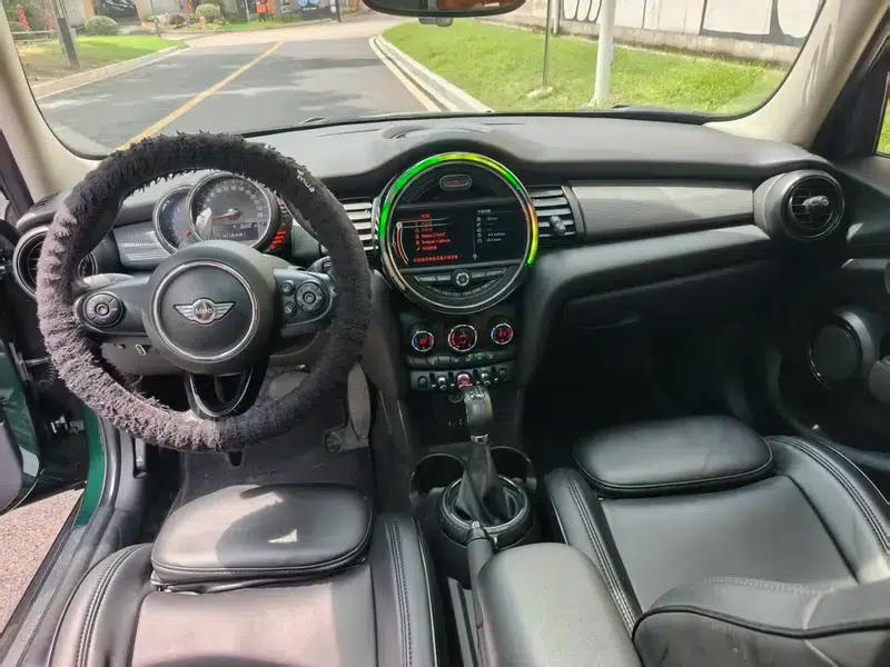 2016 MINI 1.5T COOPER Avant-garde 5-Door Edition — миниатюра 6