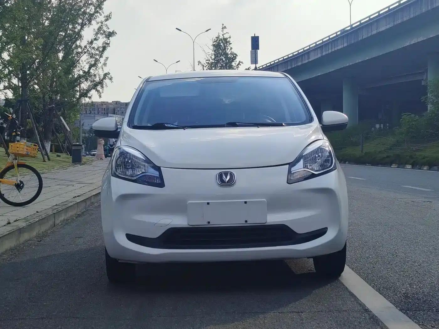 Changan Benben E-Star 2021 National Edition, Heartfelt Edition, Lithium Iron Phosphate (31.86kWh) — миниатюра 2