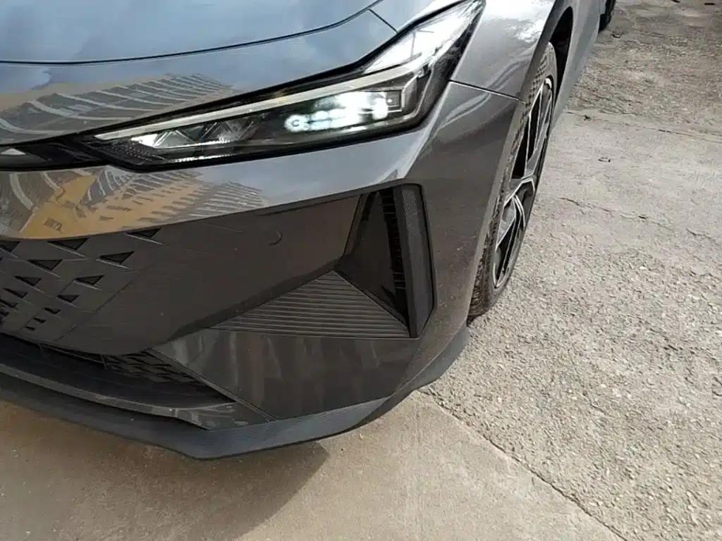 Changan UNI-V Smart Electric iDD 2024 Model Blue Whale Smart Electric iDD 136km Premium Edition — миниатюра 24