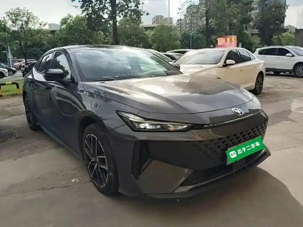 Changan UNI-V Smart Electric iDD 2024 Model Blue Whale Smart Electric iDD 136km Premium Edition — миниатюра 4