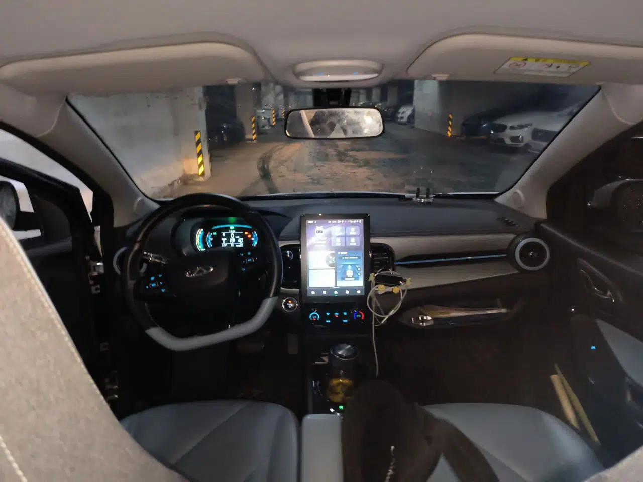 Chery QQ Little Ant 2024 Edition Youth Version 251km True Love Edition 25.05 kWh — миниатюра 9
