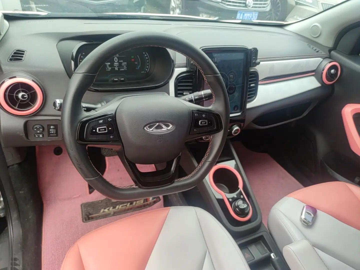 Chery QQ Little Ant 2022 Restyled Version Sweet Pink Edition Low-Sugar Version Lithium Iron Phosphate Battery 30.7 kWh 30 kW 301 km — миниатюра 15