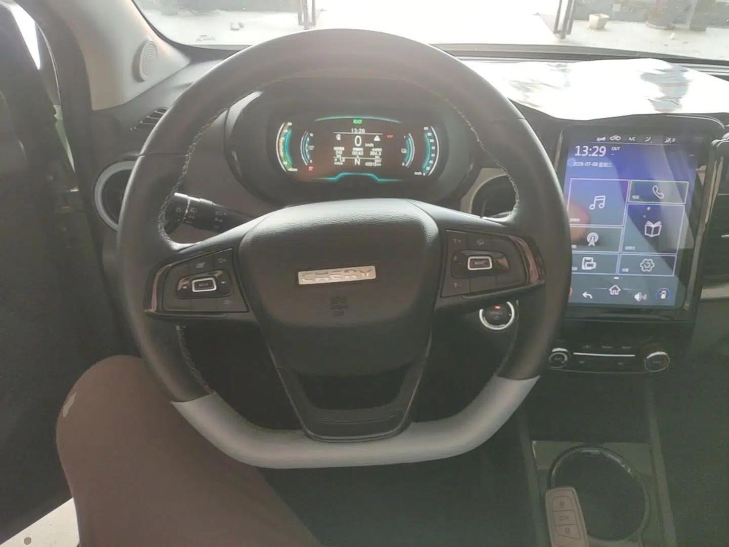 Chery QQ Little Ant 2022 Sweet Pink Edition Half-Sugar Version 3-Cell Lithium 30kW 301km — миниатюра 13