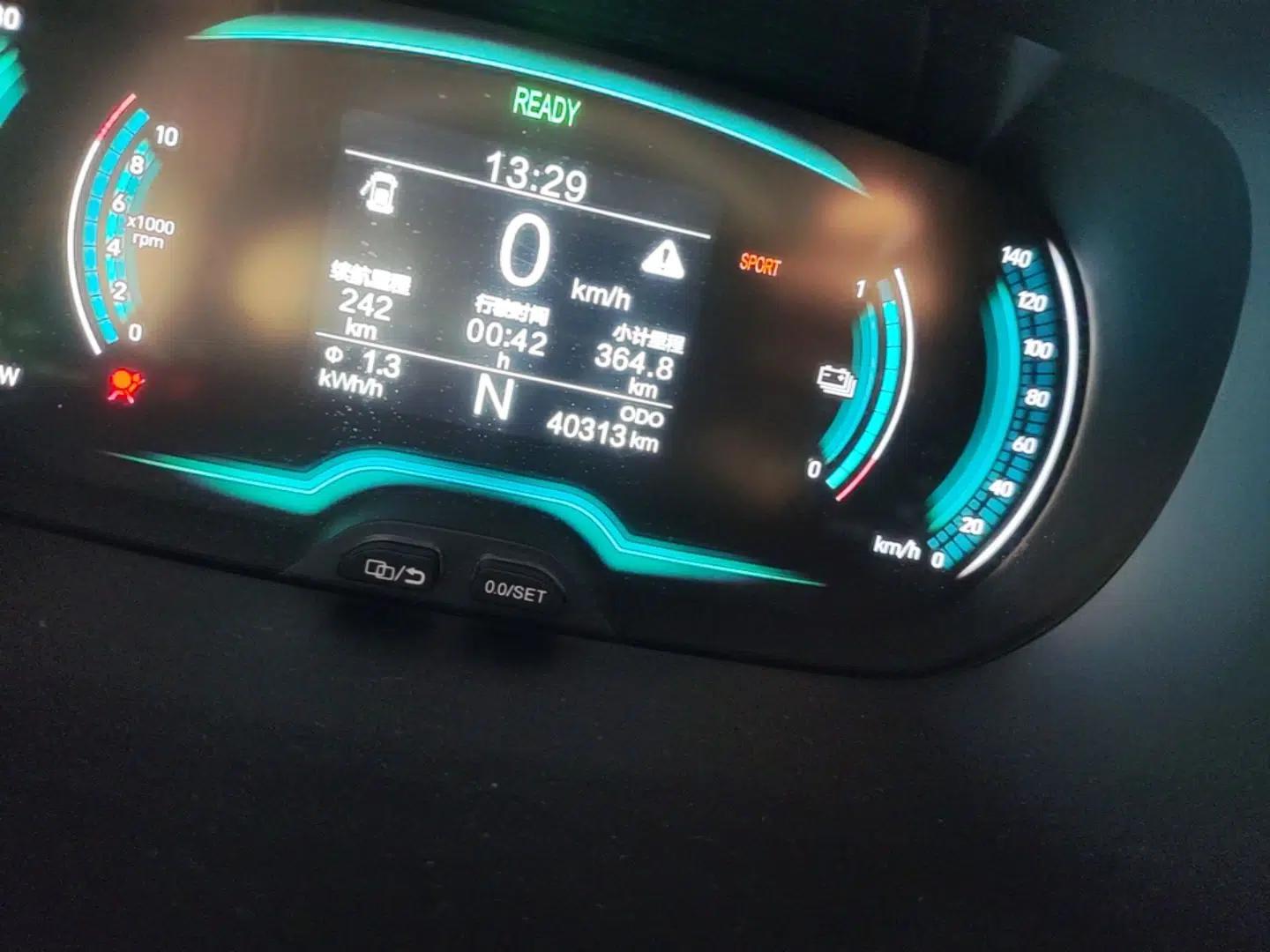Chery QQ Little Ant 2022 Sweet Pink Edition Half-Sugar Version 3-Cell Lithium 30kW 301km — миниатюра 14
