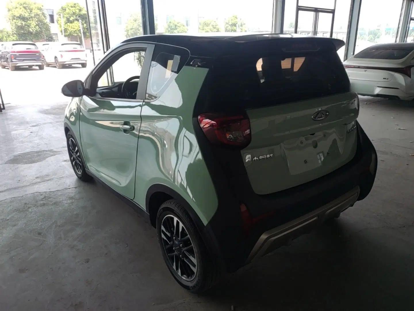 Chery QQ Little Ant 2022 Sweet Pink Edition Half-Sugar Version 3-Cell Lithium 30kW 301km — миниатюра 4