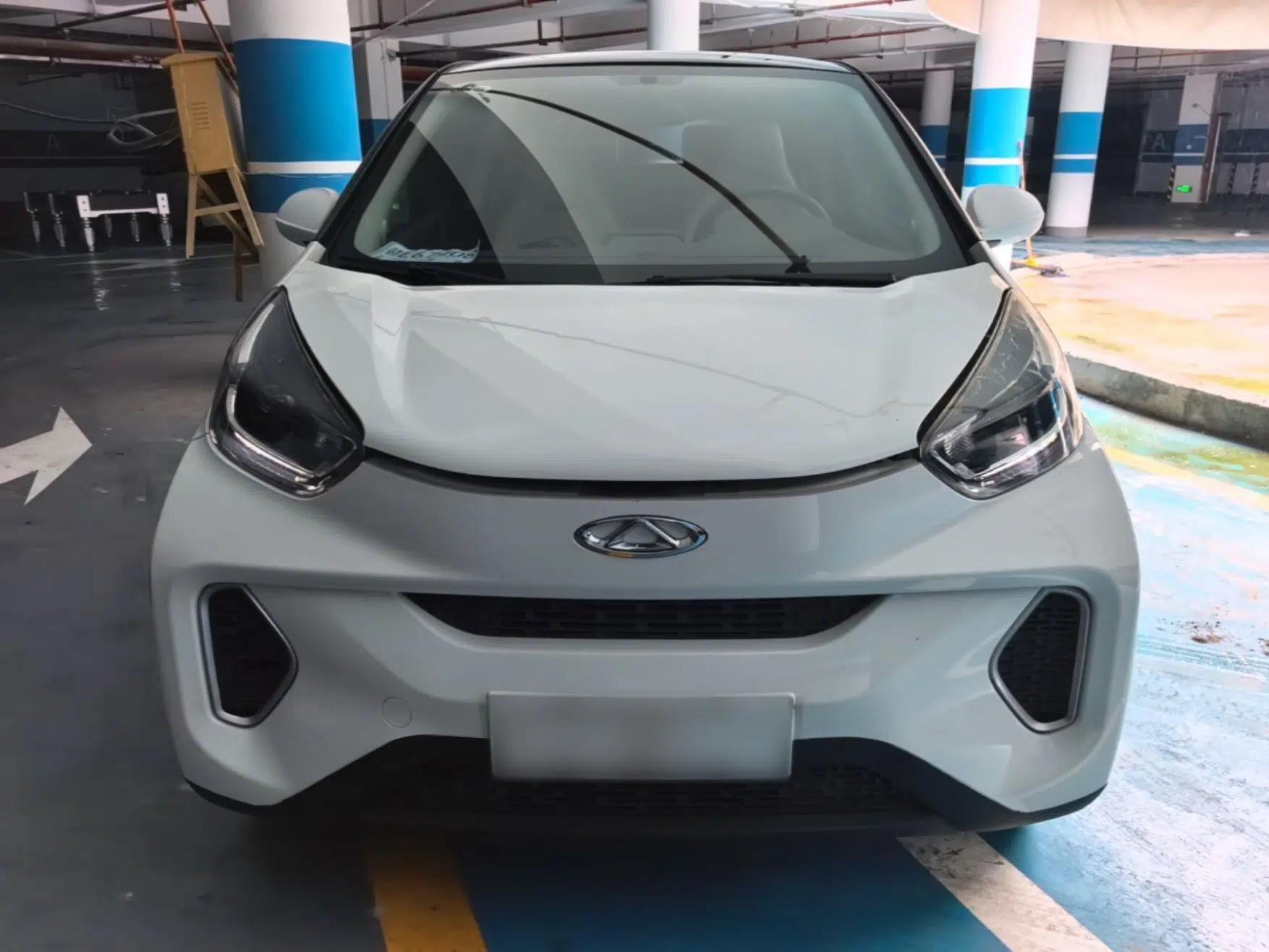 Chery QQ Little Ant 2021 200 000-Yuan Ant Fan Edition Oxygen Version Lithium-Ion Battery 301 km — миниатюра 2