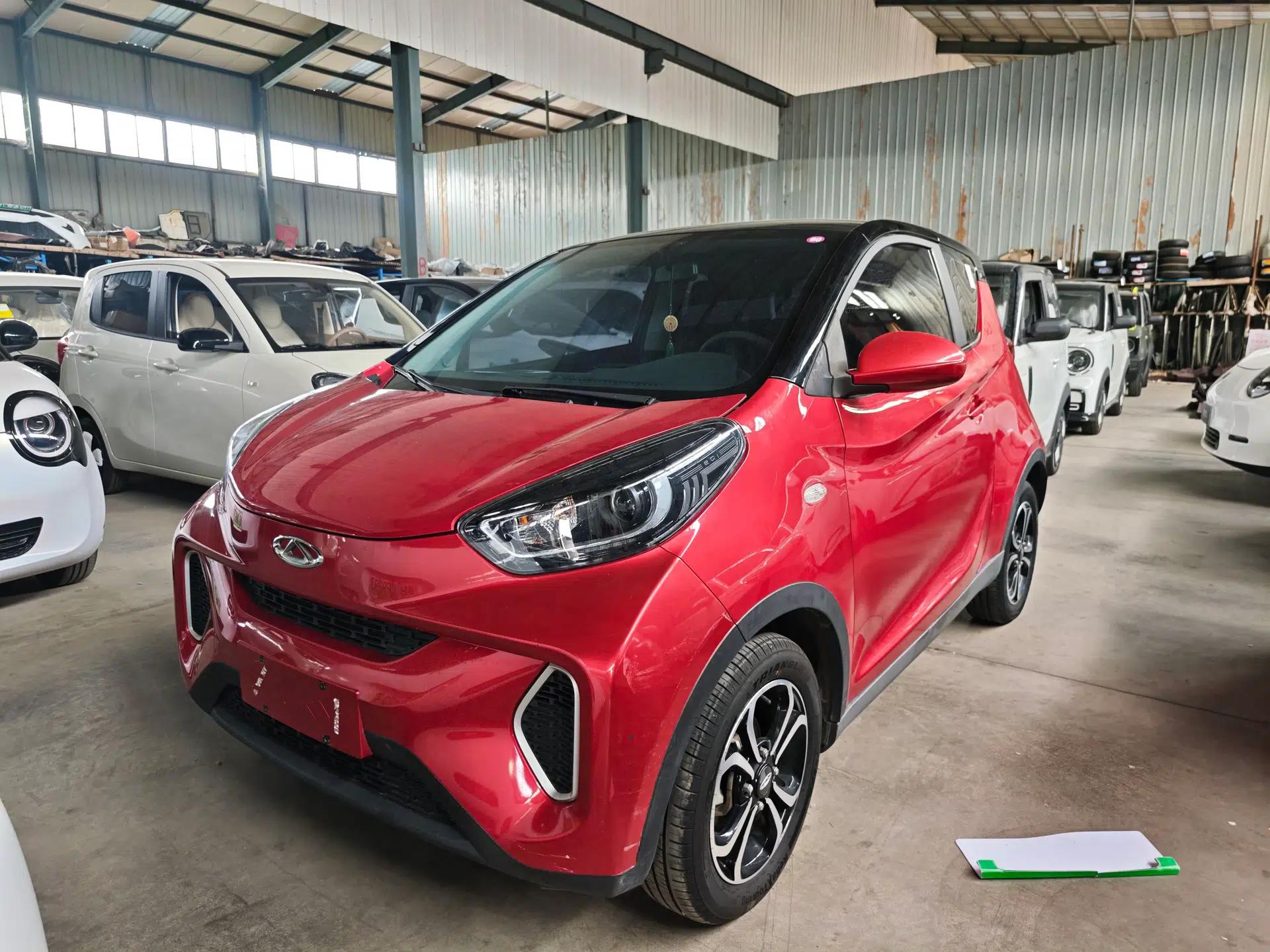 Chery QQ Little Ant 2021 200 000-Yuan Ant Fan Edition Talent Version NMC Battery 408 km续航 — миниатюра 1