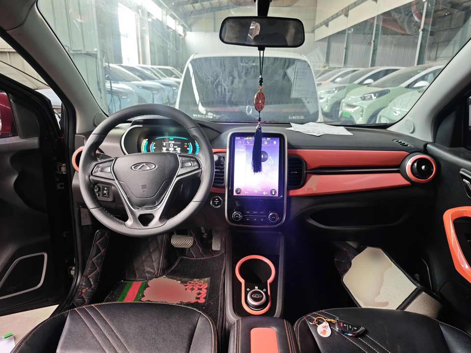 Chery QQ Little Ant 2021 200 000-Yuan Ant Fan Edition Talent Version NMC Battery 408 km续航 — миниатюра 17