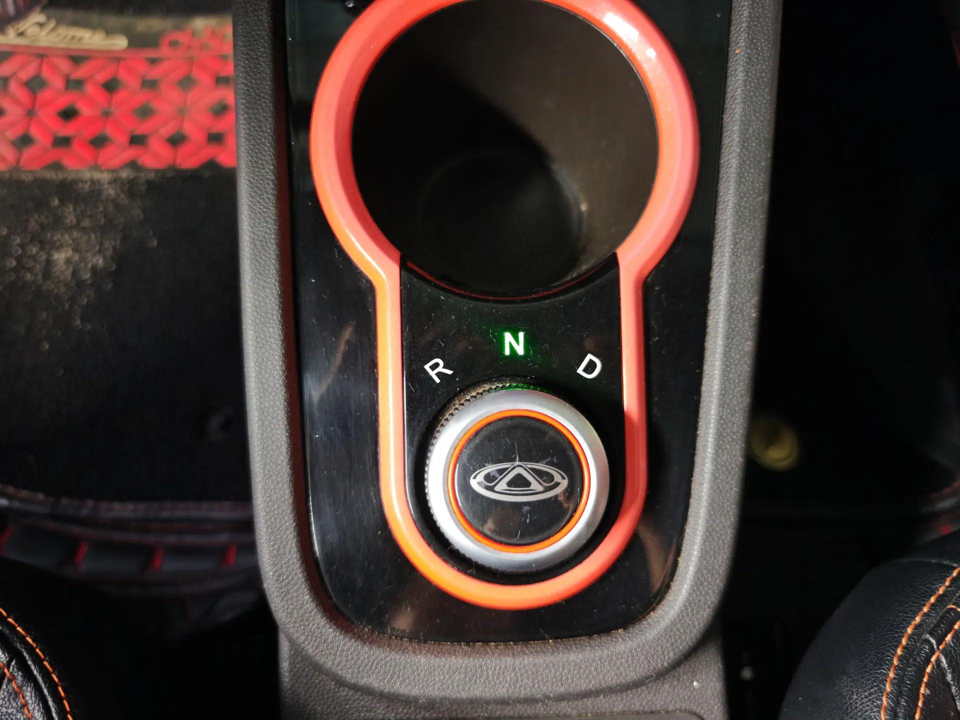 Chery QQ Little Ant 2021 200 000-Yuan Ant Fan Edition Talent Version NMC Battery 408 km续航 — миниатюра 21