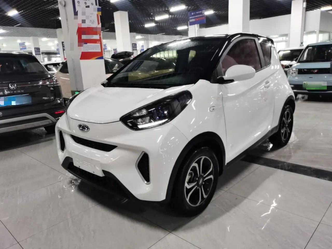 Chery QQ Little Ant 2019 4-Seater Smart Edition 30.6 kWh — миниатюра 1