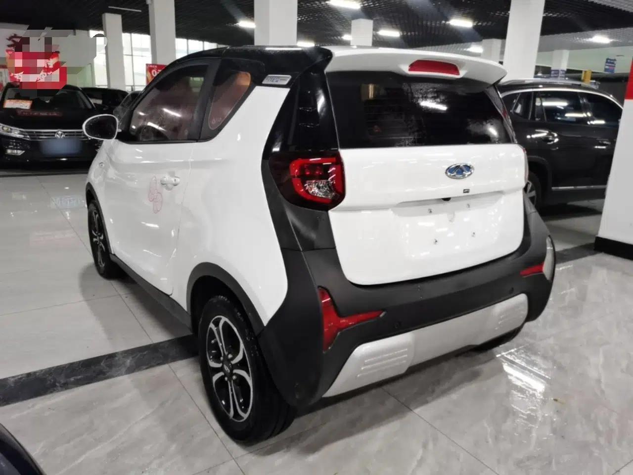 Chery QQ Little Ant 2019 4-Seater Smart Edition 30.6 kWh — миниатюра 4