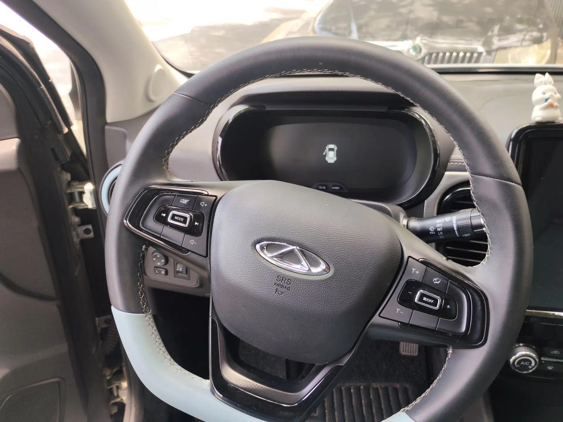 Chery QQ Little Ant 2022 Revised Version Sweet Pink Edition Half-Sugar Version Lithium Iron Phosphate 30.7 kWh 30 kW 301 km — миниатюра 10