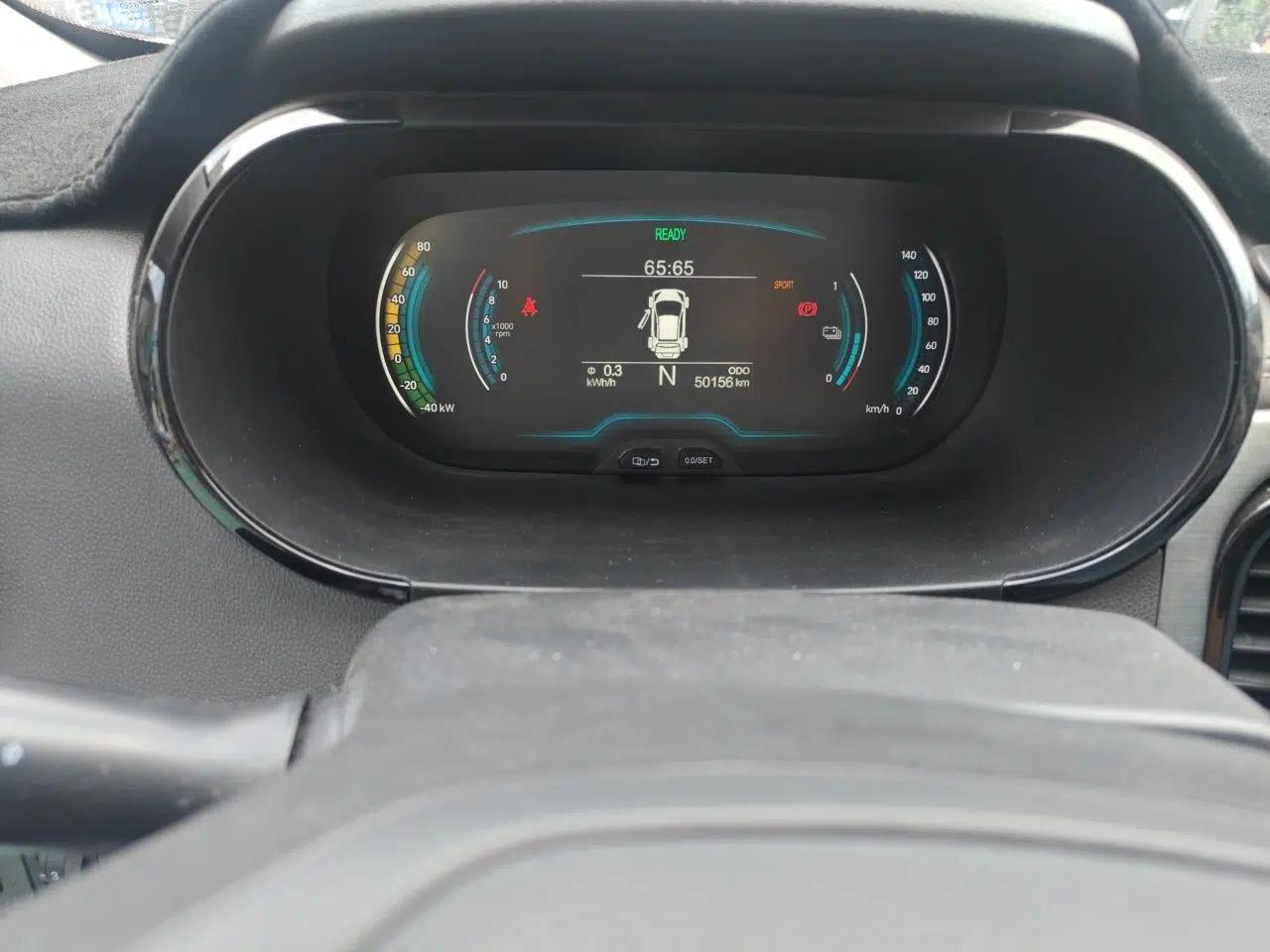 Chery QQ Little Ant 2022 Sweet Pink Edition Half-Sugar Version 3-Cell Lithium 30kW 301km — миниатюра 11
