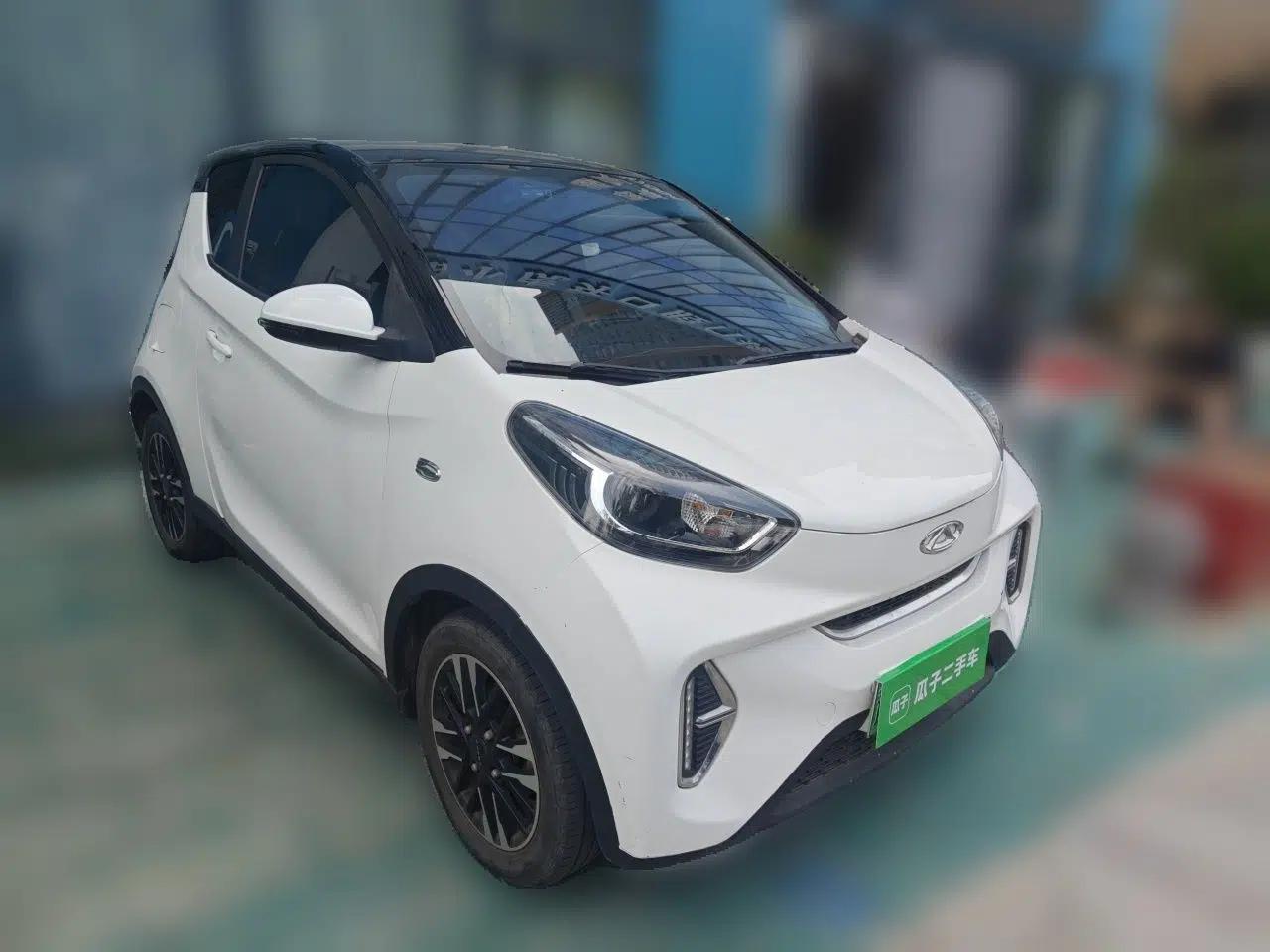 Chery QQ Little Ant 2022 Sweet Pink Edition Half-Sugar Version 3-Cell Lithium 30kW 301km — миниатюра 3