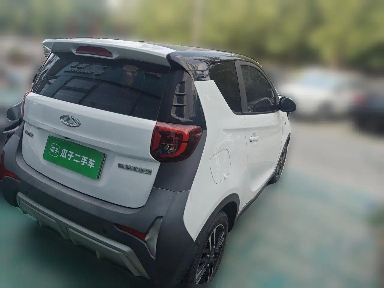 Chery QQ Little Ant 2022 Sweet Pink Edition Half-Sugar Version 3-Cell Lithium 30kW 301km — миниатюра 6