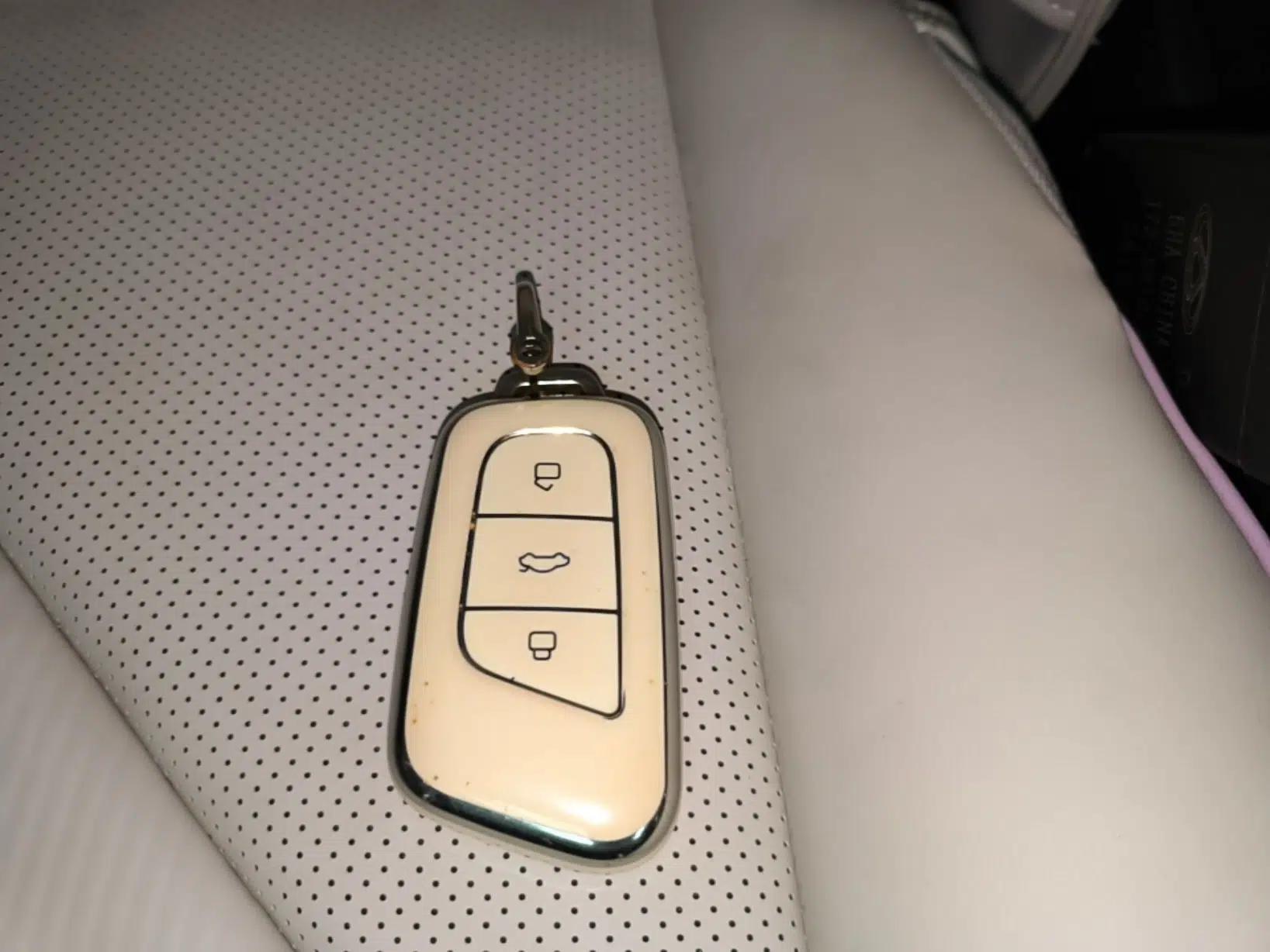Chery QQ Little Ant 2024 Refreshed Version Youth Edition 321 km Beloved Edition 29.23 kWh — миниатюра 28