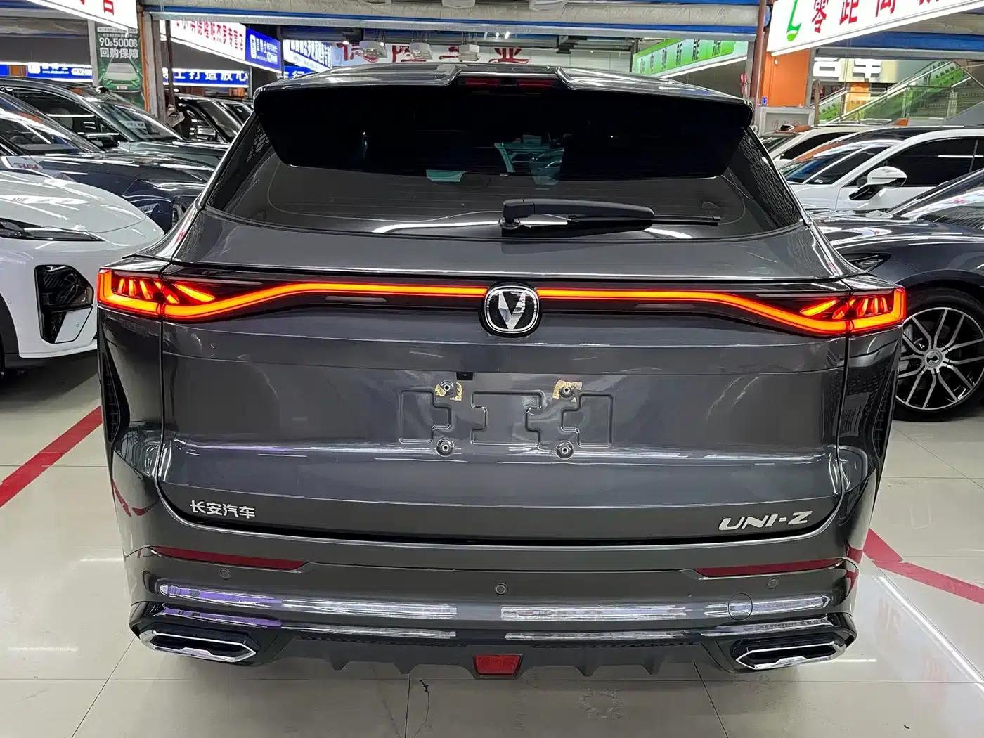 Changan UNI-Z New Energy 2024 Blue Whale Smart Electric iDD 125km Superior Edition — миниатюра 5