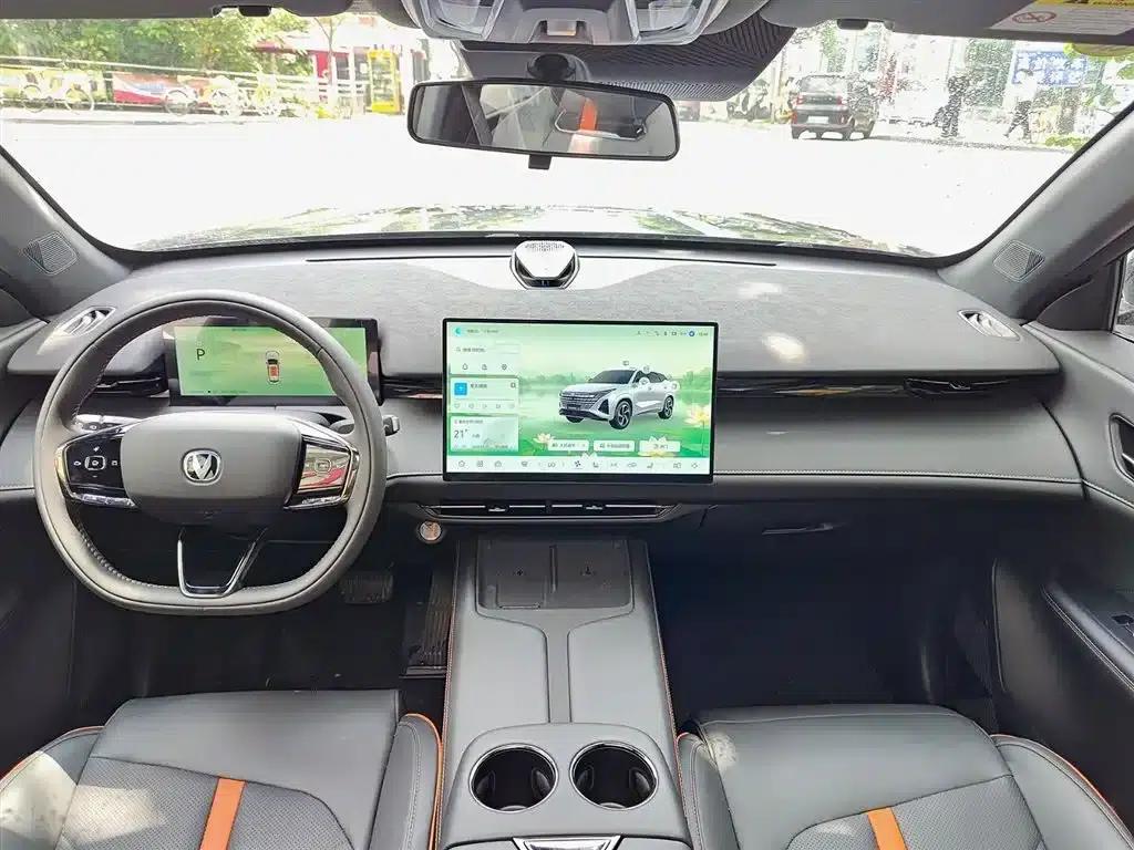 Changan UNI-Z New Energy 2026 Model: Smart New Blue Whale, 130km/h Excellent Edition — миниатюра 9