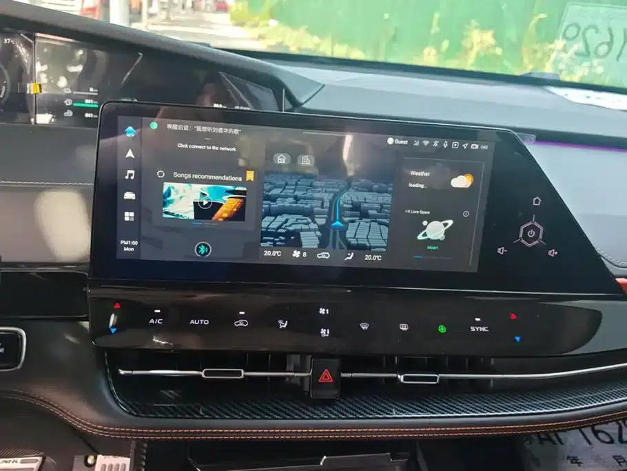 Changan UNI-K Smart Electric iDD 2022 Blue Whale iDD 130km 1.5T Premium Edition — миниатюра 13