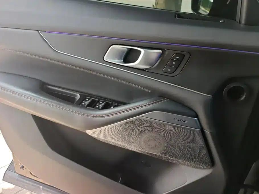 Changan UNI-K Smart Electric iDD 2022 Blue Whale iDD 130km 1.5T Premium Edition — миниатюра 7