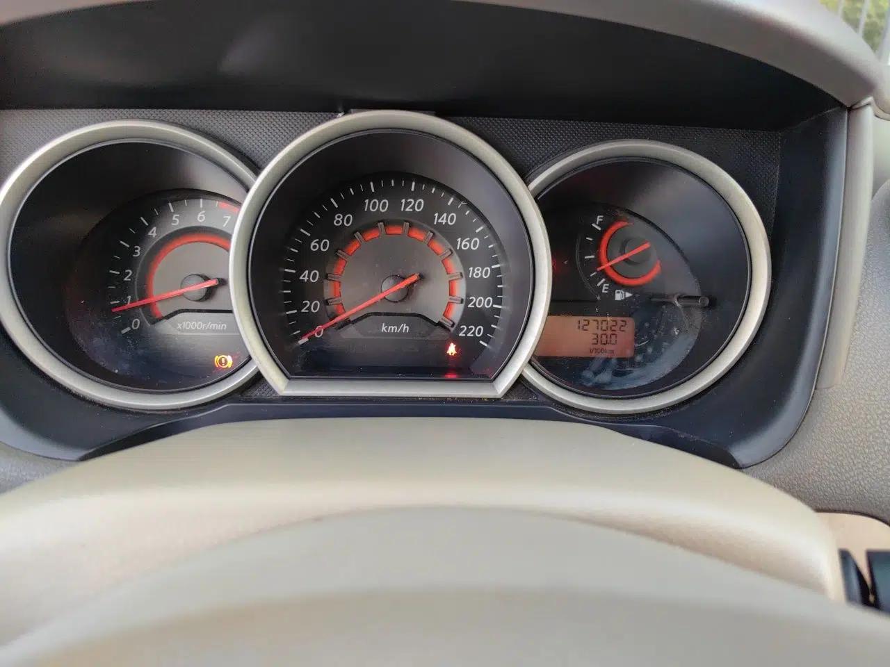Nissan Sylphy 2012 Classic 1.6XE Manual Comfort Edition — миниатюра 11