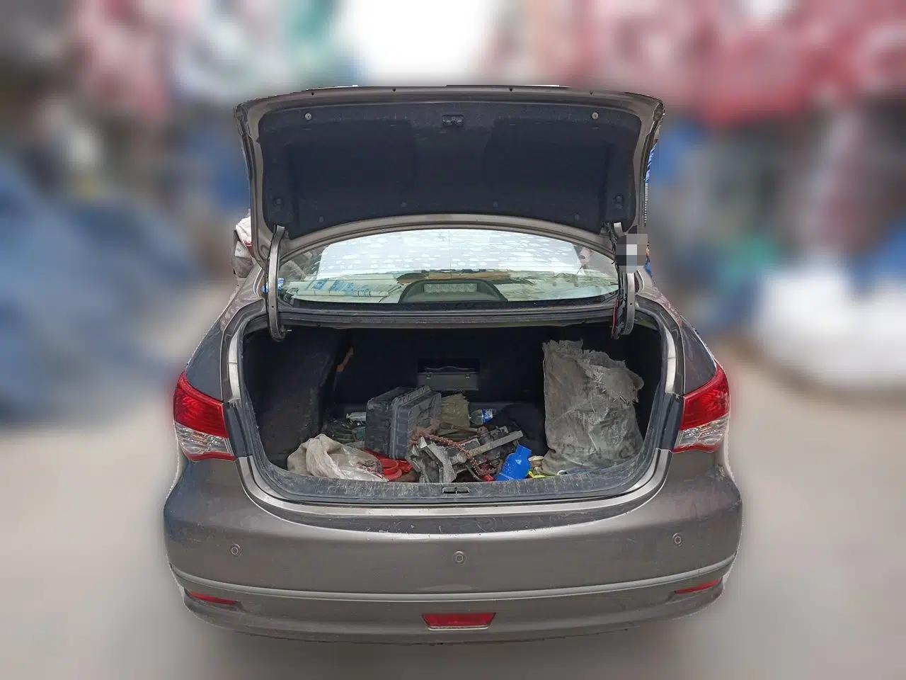 Nissan Sylphy 2018 Classic 1.6XE+ CVT Leading Edition — миниатюра 19