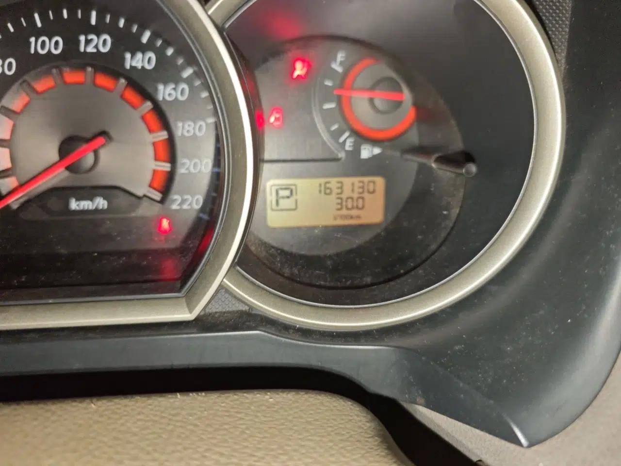 Nissan Sylphy 2012 Classic 1.6XE Automatic Comfort Edition — миниатюра 12