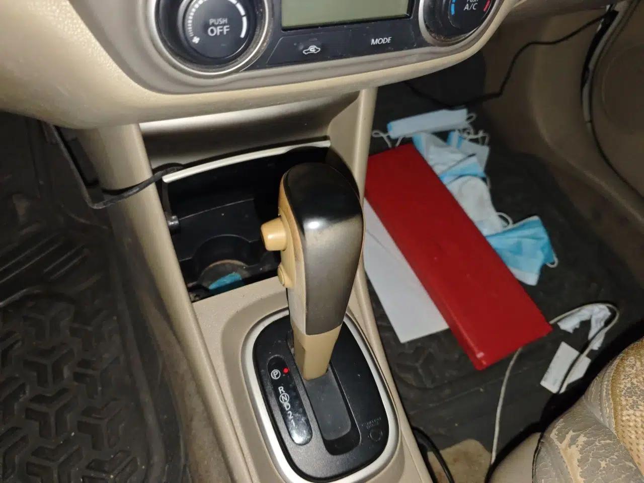 Nissan Sylphy 2012 Classic 1.6XE Automatic Comfort Edition — миниатюра 14