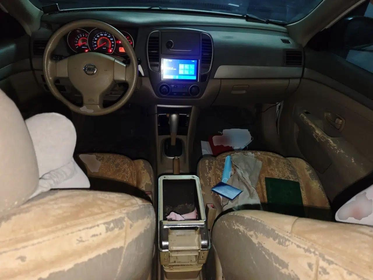 Nissan Sylphy 2012 Classic 1.6XE Automatic Comfort Edition — миниатюра 9