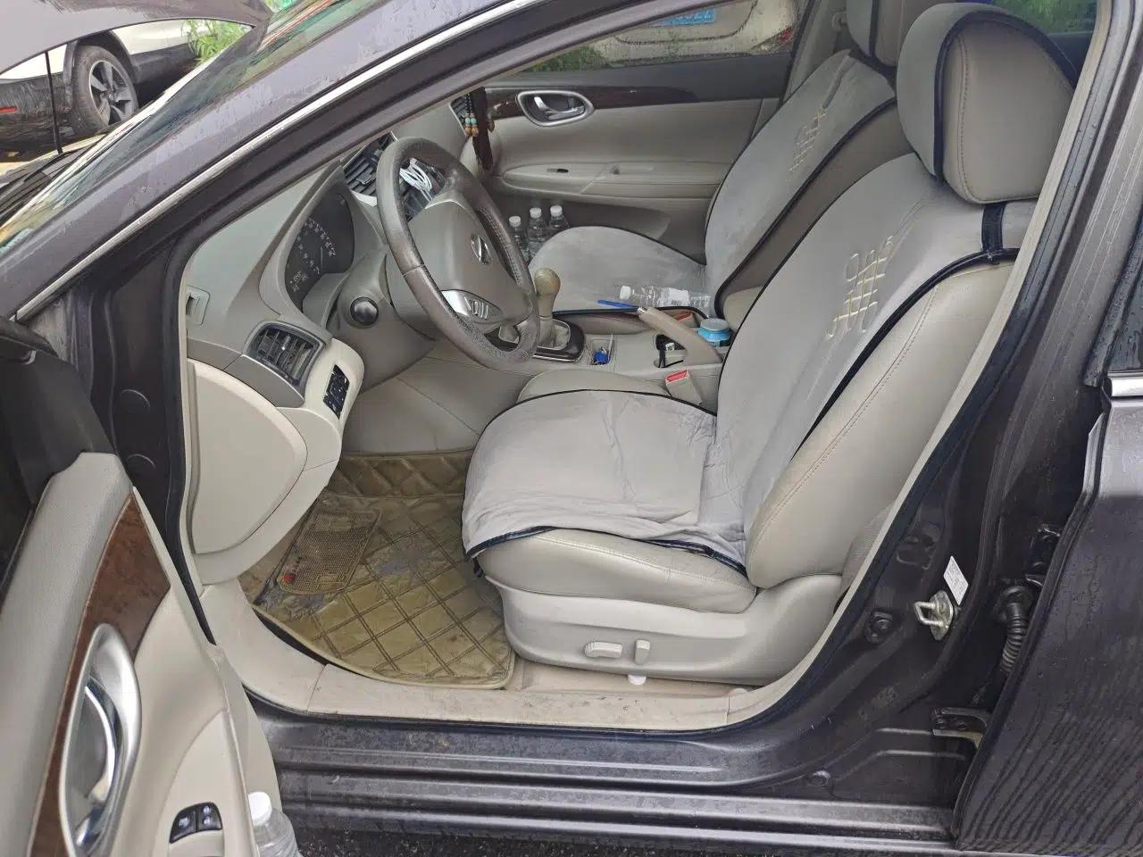 Nissan Sylphy 2012 1.6 XL Manual Luxury Edition — миниатюра 15