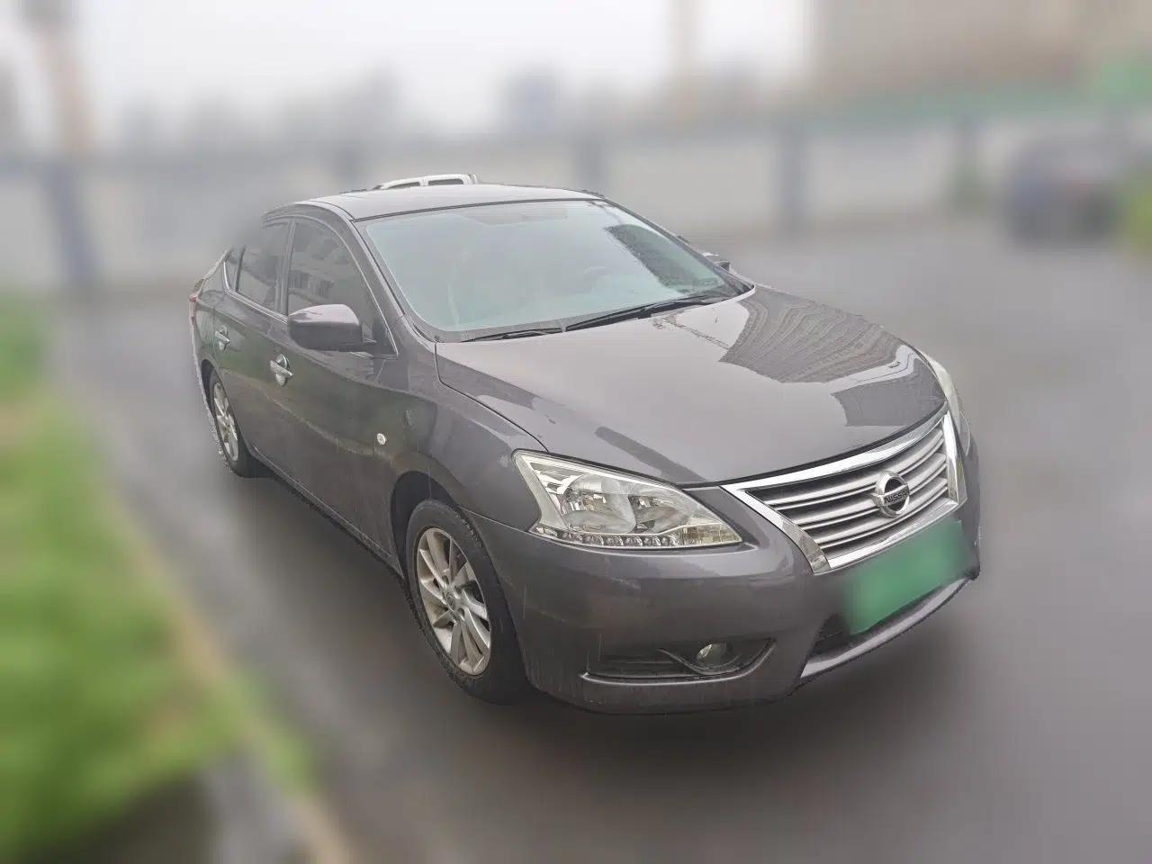 Nissan Sylphy 2012 1.6 XL Manual Luxury Edition — миниатюра 3