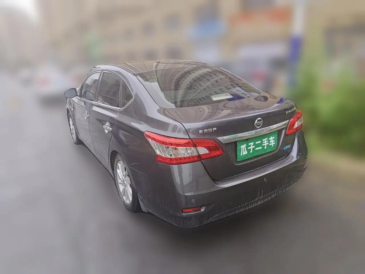 Nissan Sylphy 2012 1.6 XL Manual Luxury Edition — миниатюра 4