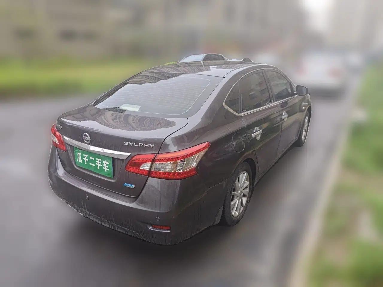 Nissan Sylphy 2012 1.6 XL Manual Luxury Edition — миниатюра 6
