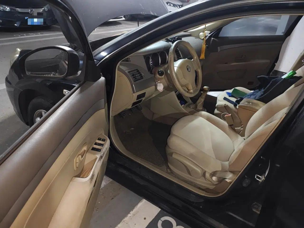 Nissan Sylphy 2012 Classic 1.6XE Manual Comfort Edition — миниатюра 16