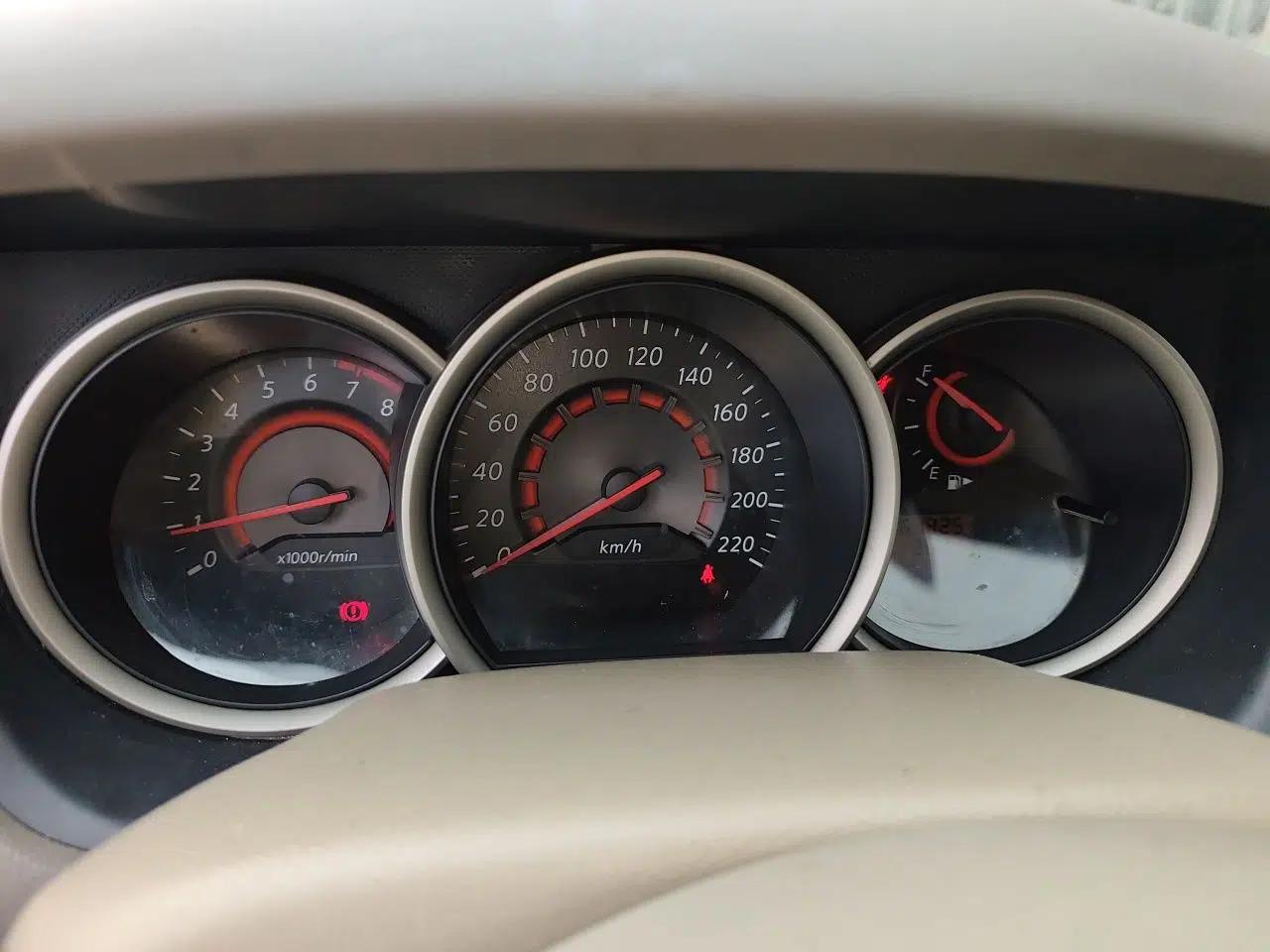 Nissan Sylphy 2016 Classic 1.6XE Automatic Leading Edition — миниатюра 11
