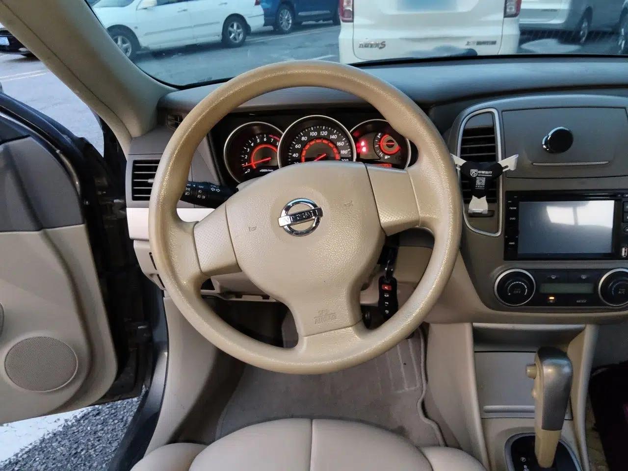 Nissan Sylphy 2012 Classic 1.6XE Automatic Comfort Edition — миниатюра 10