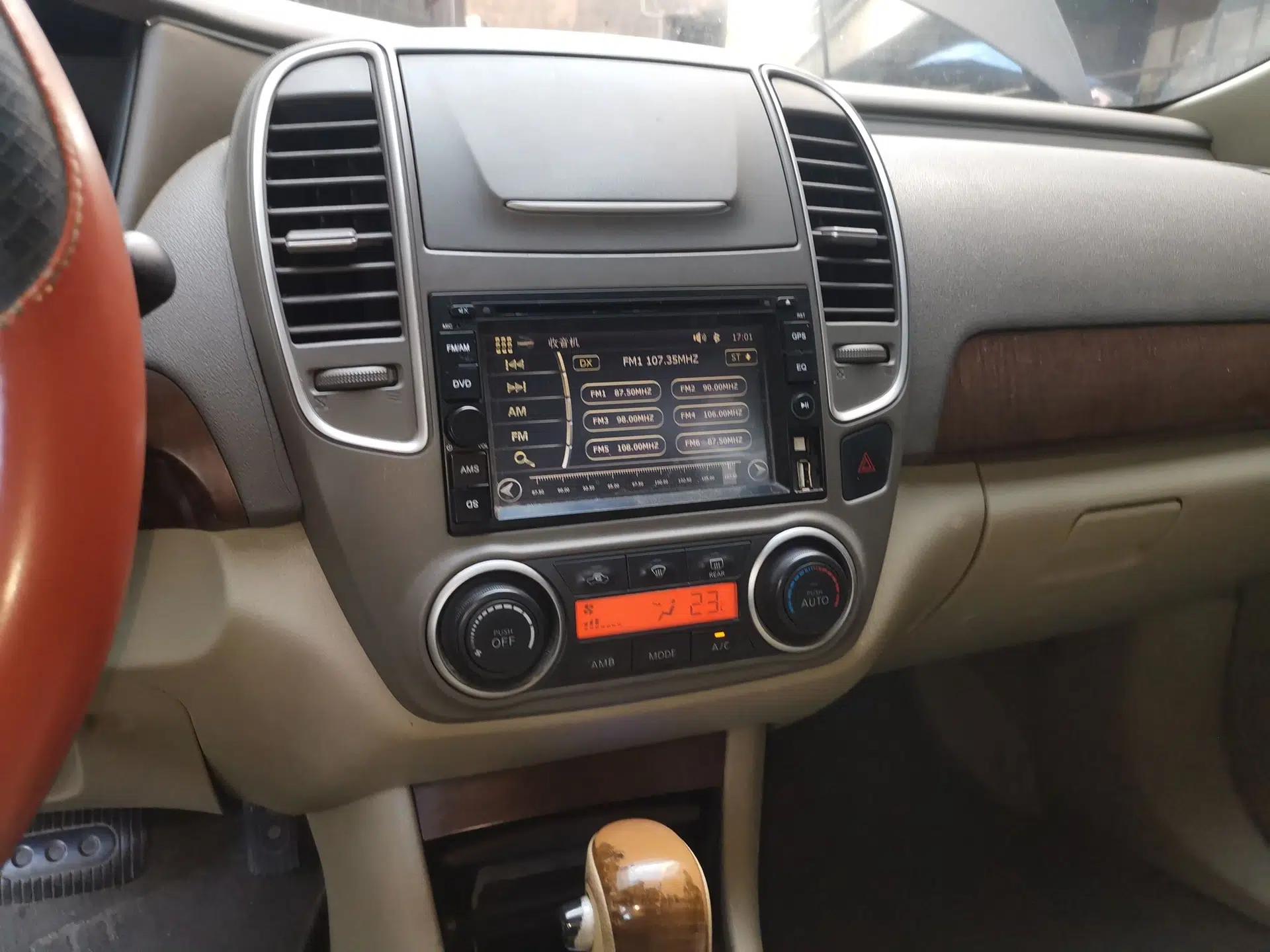 Nissan Sylphy 2009 1.6XL Automatic Luxury Sunroof Edition — миниатюра 13