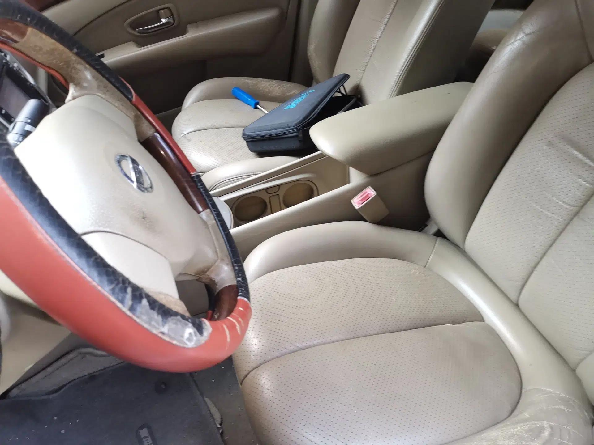 Nissan Sylphy 2009 1.6XL Automatic Luxury Sunroof Edition — миниатюра 15