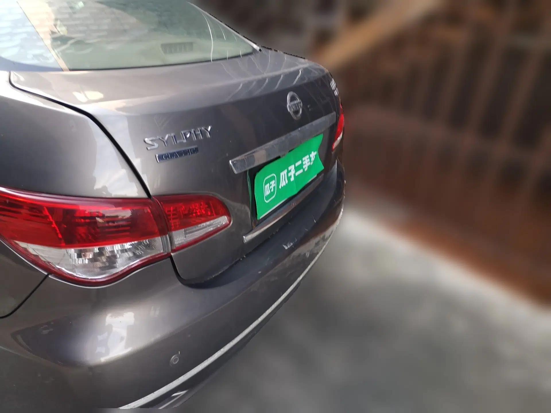 Nissan Sylphy 2009 1.6XL Automatic Luxury Sunroof Edition — миниатюра 19