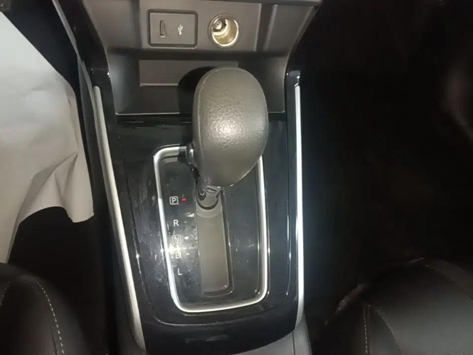 Nissan Sylphy 2021 Classic 1.6XL CVT Luxury Edition — миниатюра 16