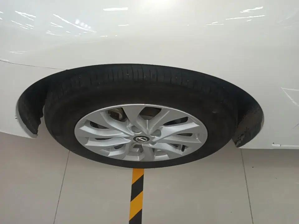Nissan Sylphy 2021 Classic 1.6XL CVT Luxury Edition — миниатюра 10