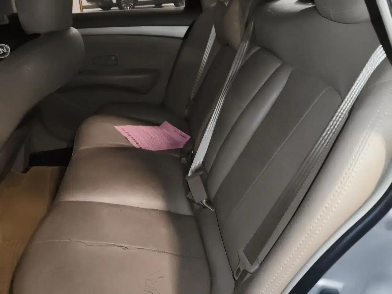 Nissan Sylphy 2018 Classic 1.6XE CVT Comfort Edition — миниатюра 17