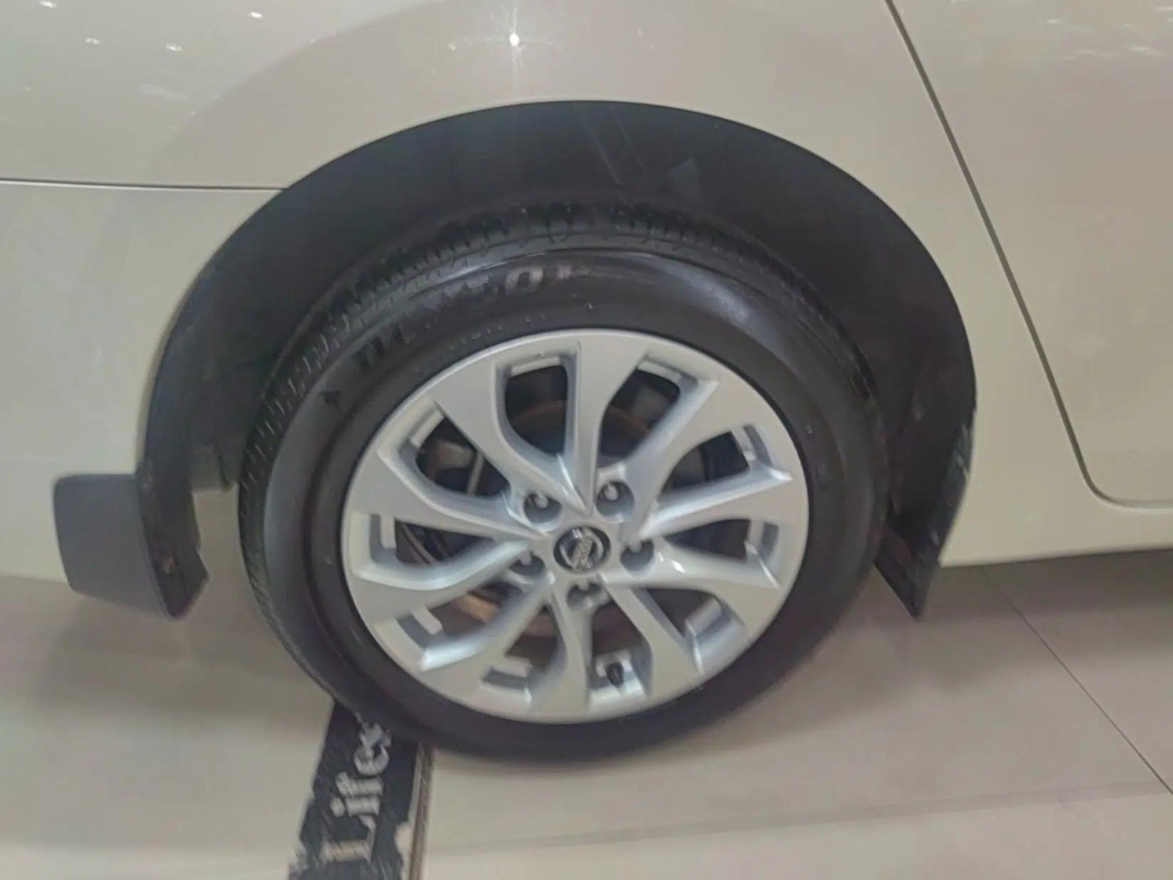 Nissan Sylphy 2022 Classic 1.6XE CVT Comfort Edition — миниатюра 11