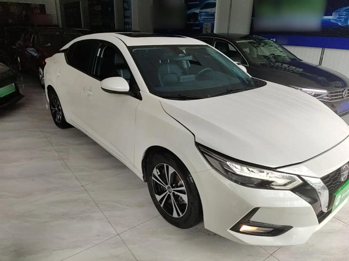 Nissan Sylphy 2021 1.6L XL CVT Enjoyment Edition — миниатюра 12