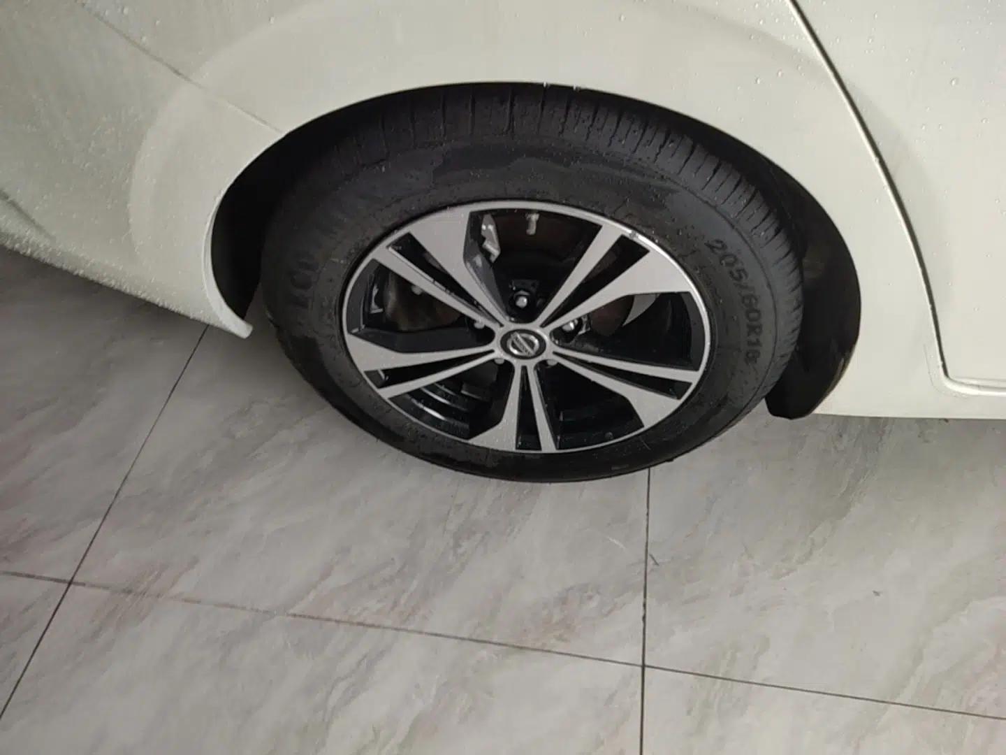 Nissan Sylphy 2021 1.6L XL CVT Enjoyment Edition — миниатюра 16