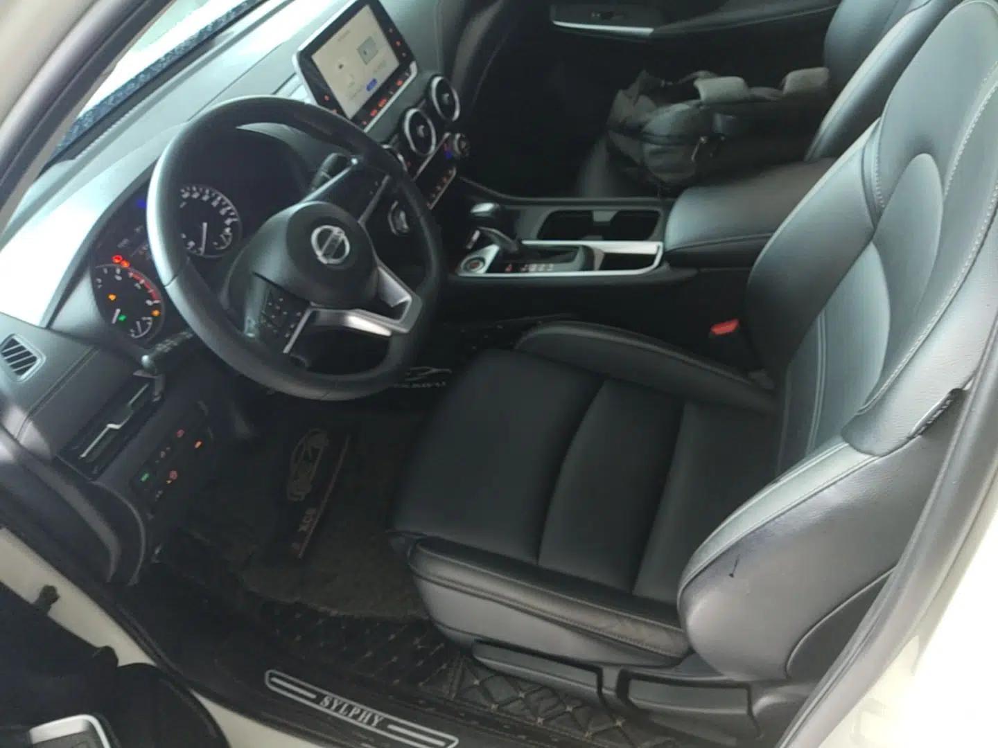 Nissan Sylphy 2021 1.6L XL CVT Enjoyment Edition — миниатюра 22
