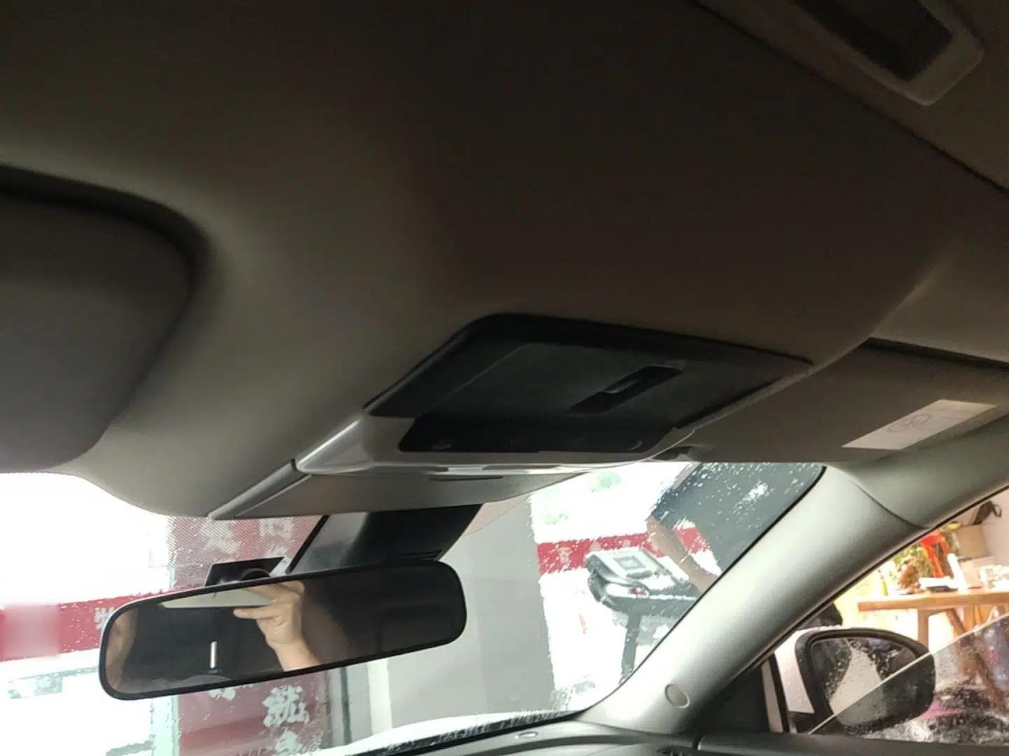 Nissan Sylphy 2021 1.6L XL CVT Enjoyment Edition — миниатюра 26